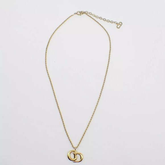 CHRISTIAN DIOR CD Logo Pendant Charm Necklace Gold Accessory - Picture 1 of 8